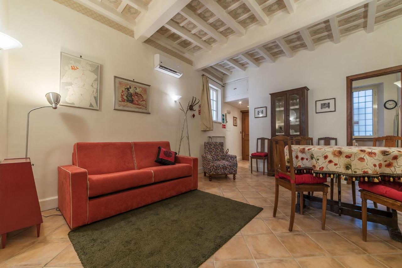 Fontanella Borghese Apartment - FromhometoRom Eksteriør billede